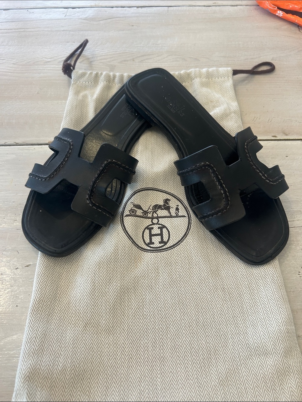 Hermes Oran Leather Slide Sandals 39